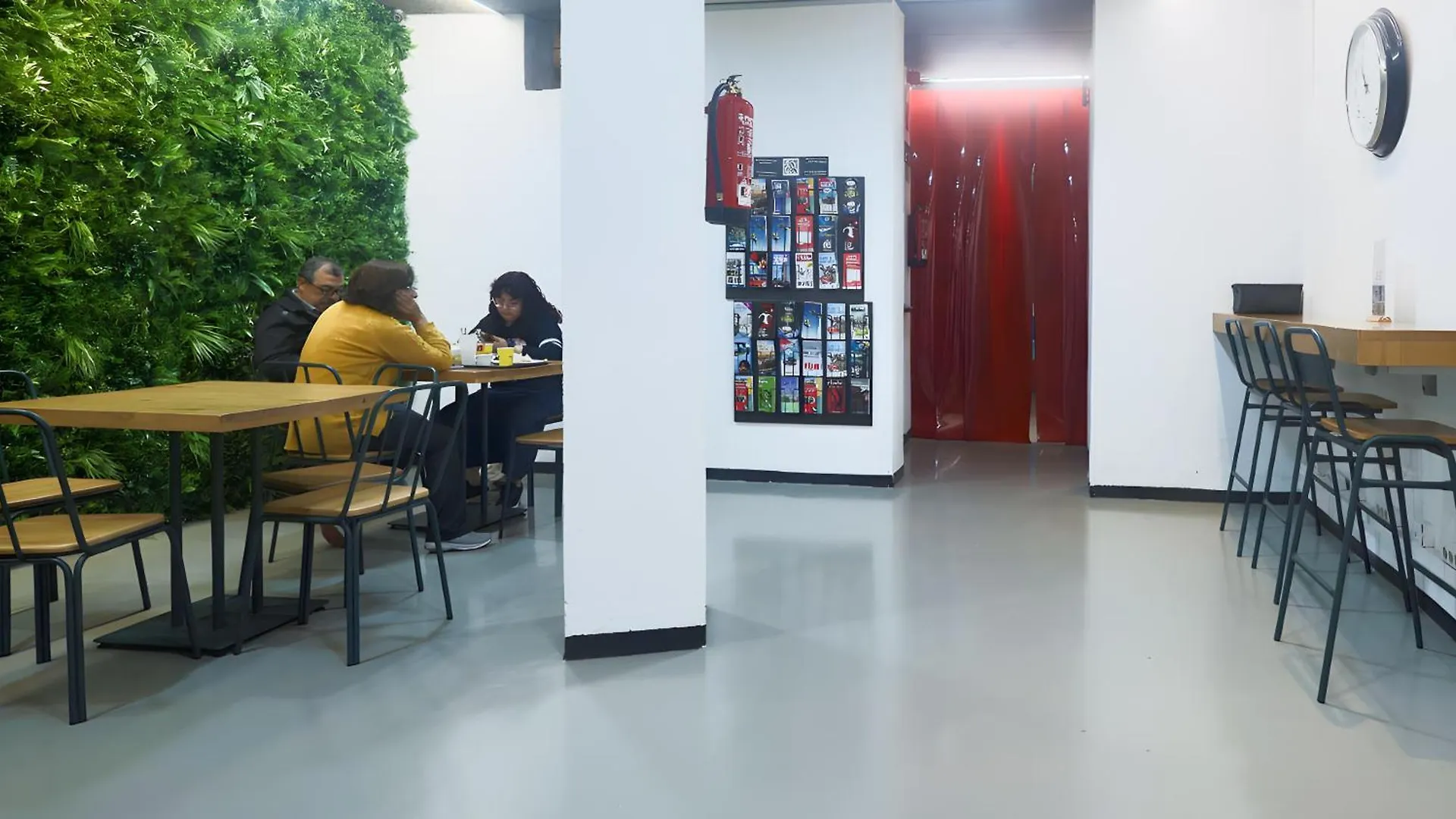 Ideal Youth Hostel Barcelona