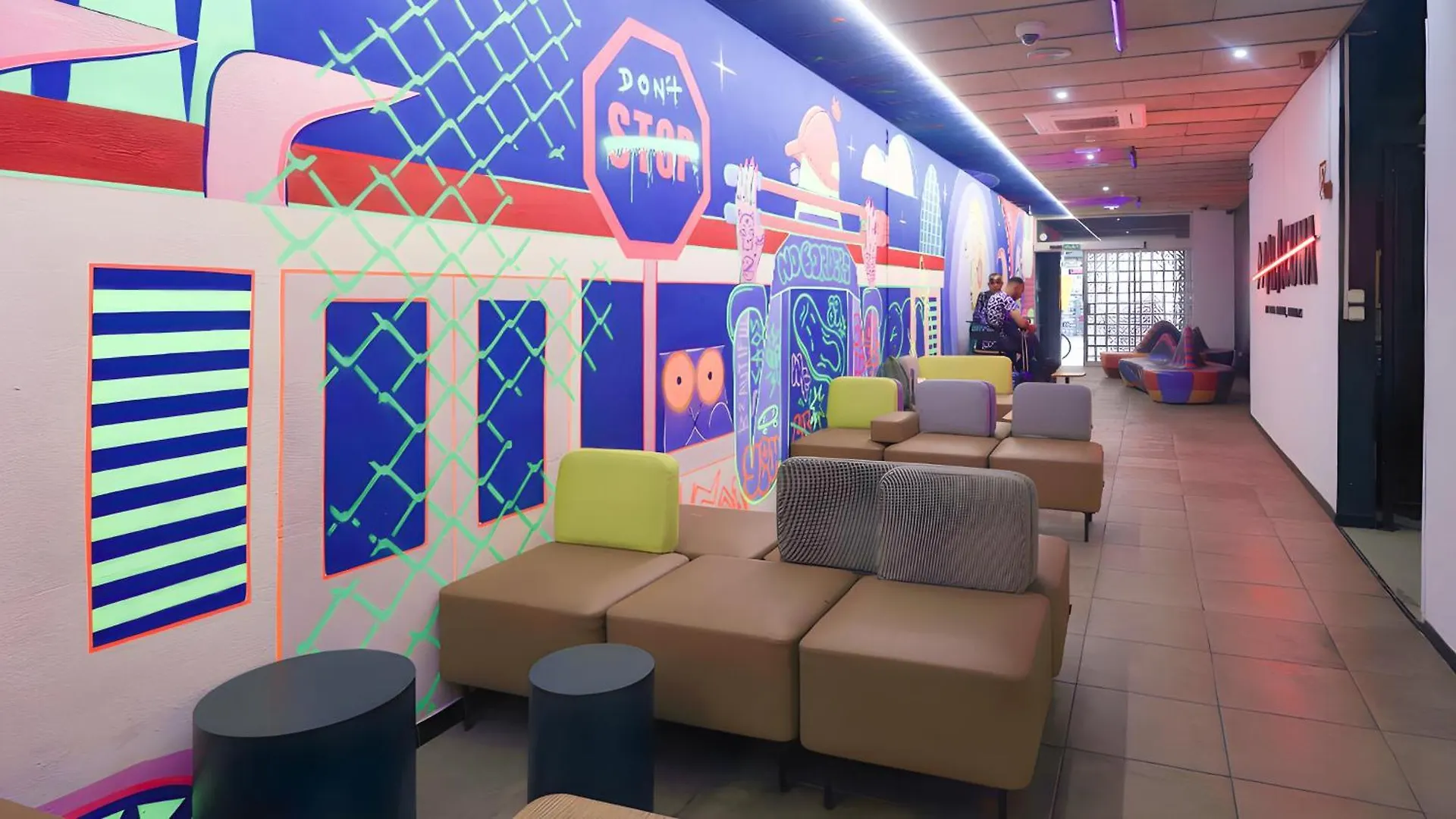 Ideal Youth Hostel Barcelona